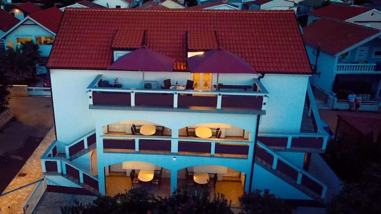 Apartments Ivan Vir Extérieur photo
