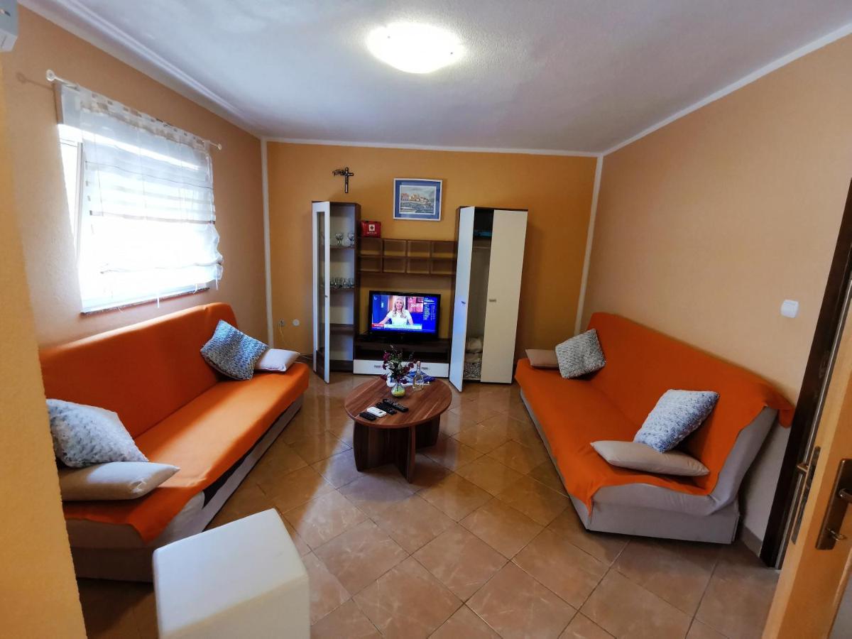 Apartments Ivan Vir Extérieur photo