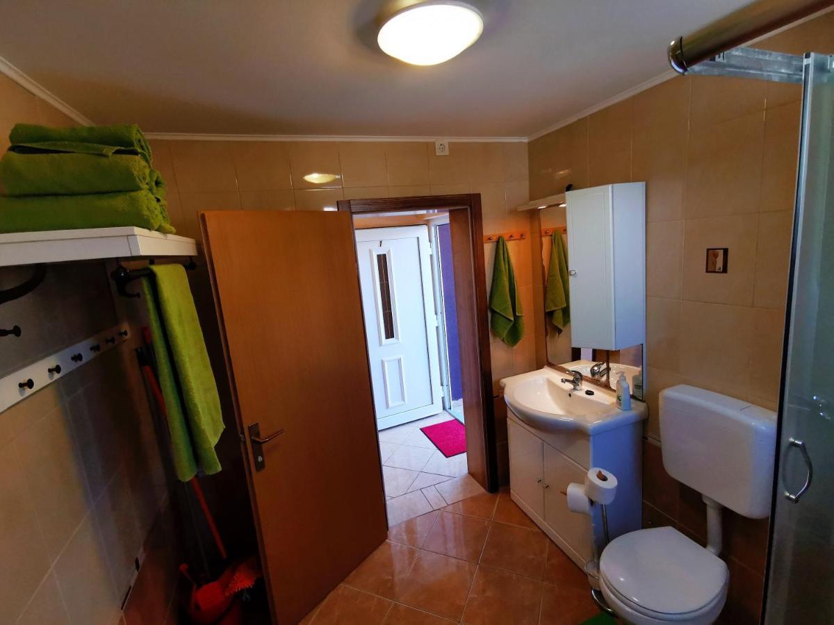 Apartments Ivan Vir Extérieur photo
